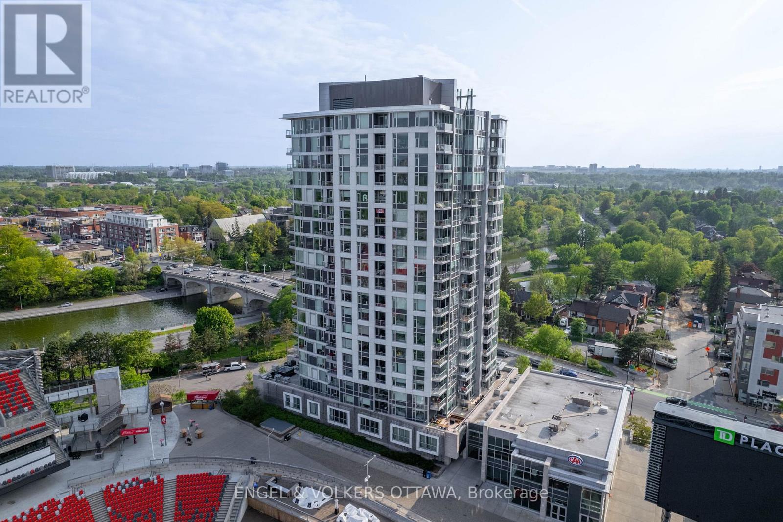 1501 - 1035 Bank Street, Ottawa, Ontario  K1H 7R1 - Photo 1 - X13538858