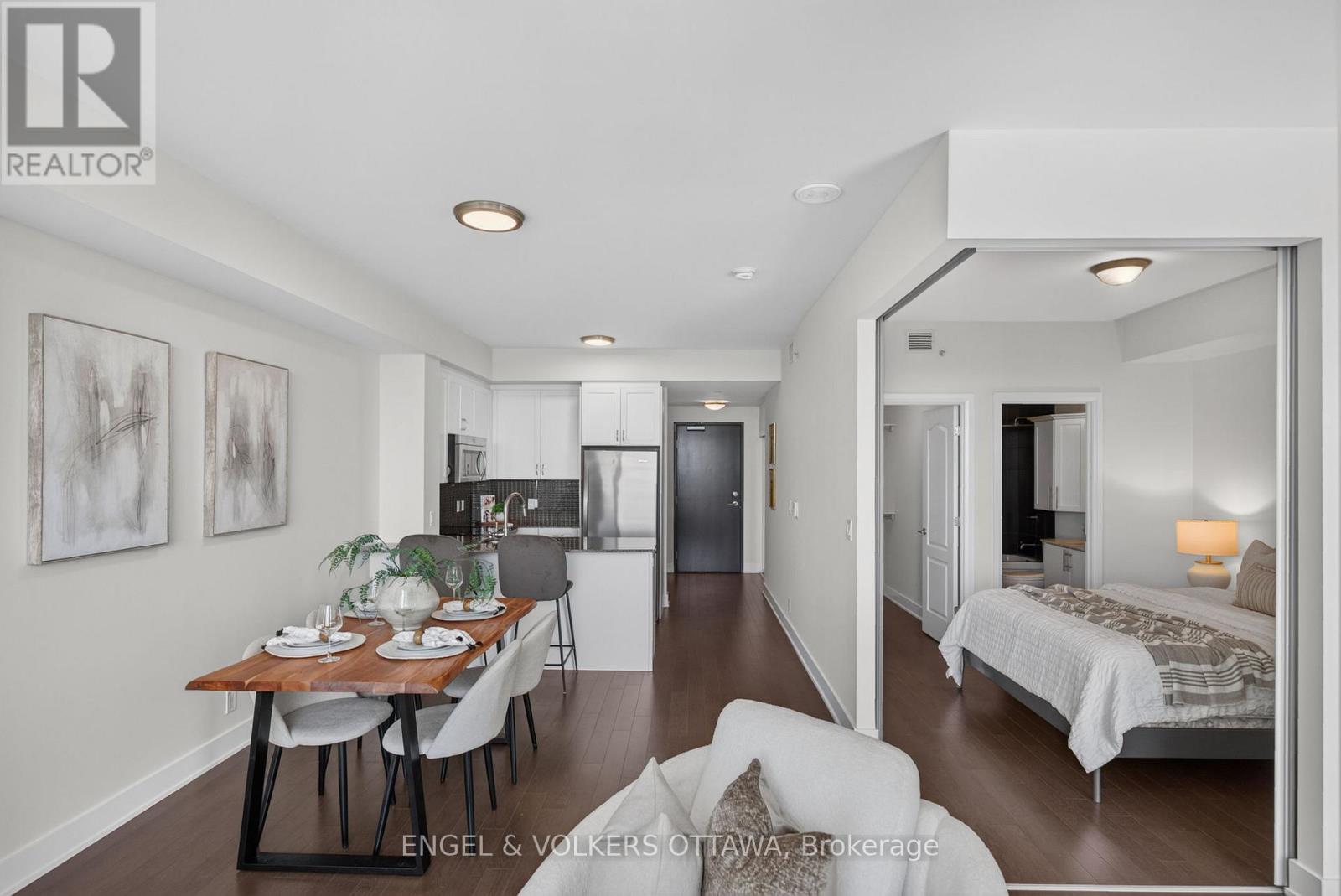 1501 - 1035 Bank Street, Ottawa, Ontario  K1H 7R1 - Photo 3 - X13538858