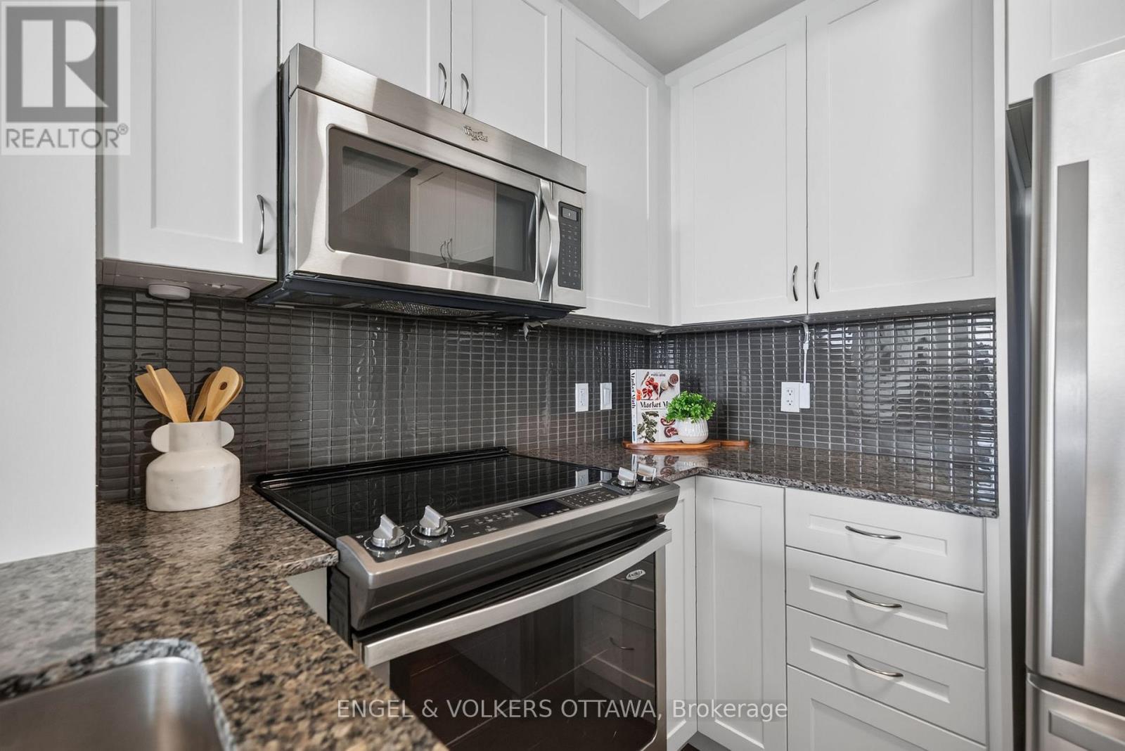 1501 - 1035 Bank Street, Ottawa, Ontario  K1H 7R1 - Photo 6 - X13538858