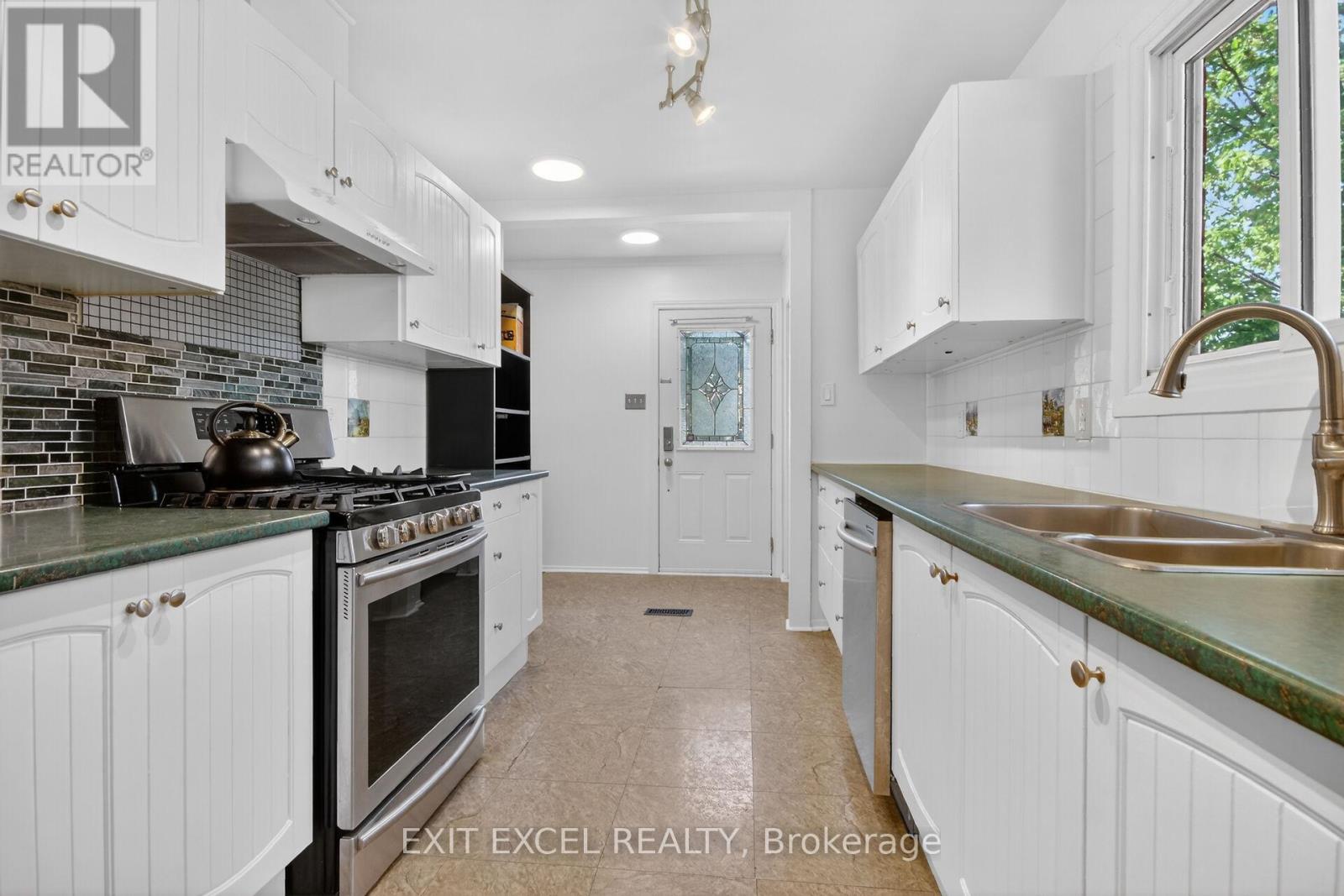 283 Mcelroy Drive, Ottawa, Ontario  K2L 1Y3 - Photo 19 - X13538968