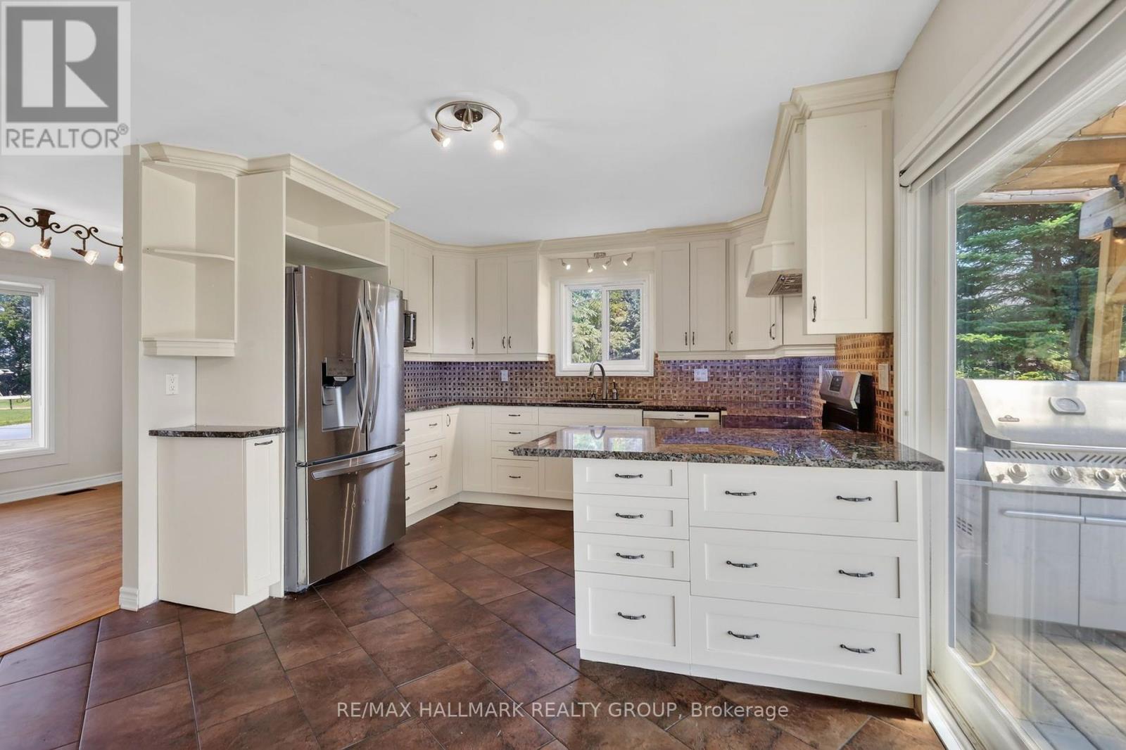 2205 Woods Street, Clarence-Rockland, Ontario  K4K 1J3 - Photo 11 - X13538998