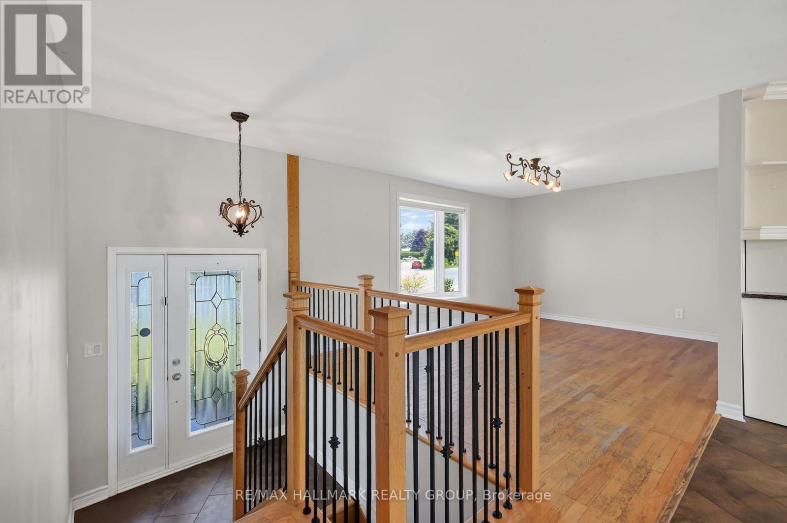2205 Woods Street, Clarence-Rockland, Ontario  K4K 1J3 - Photo 3 - X13538998