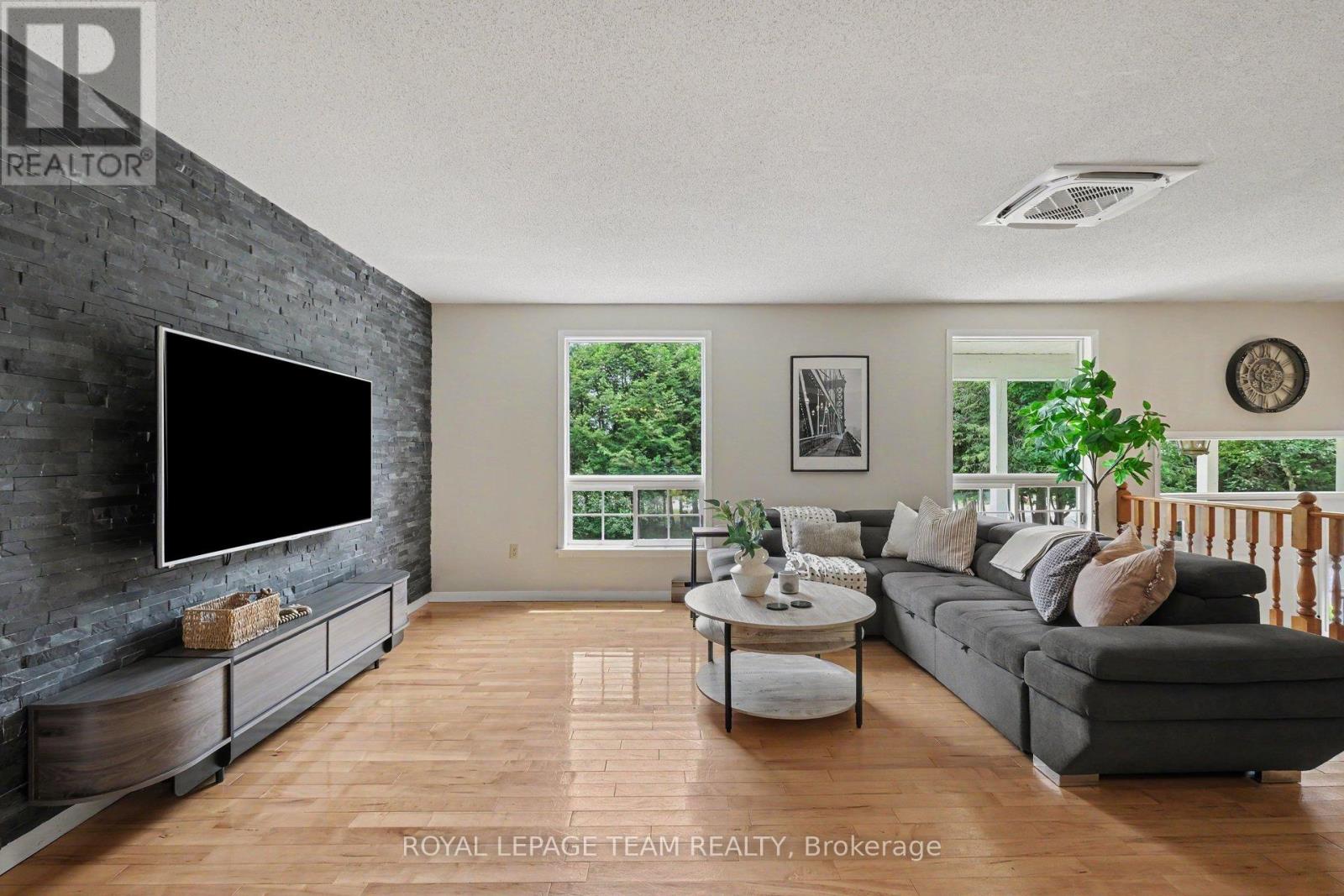 2985 Mcgovern Road E, North Grenville, Ontario  K0G 1J0 - Photo 11 - X13539150