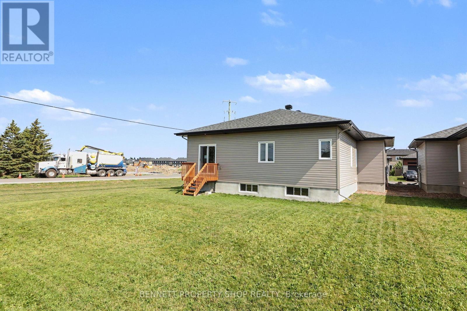 1 Matheson Street, North Stormont, Ontario  K0A 1R0 - Photo 22 - X13539246