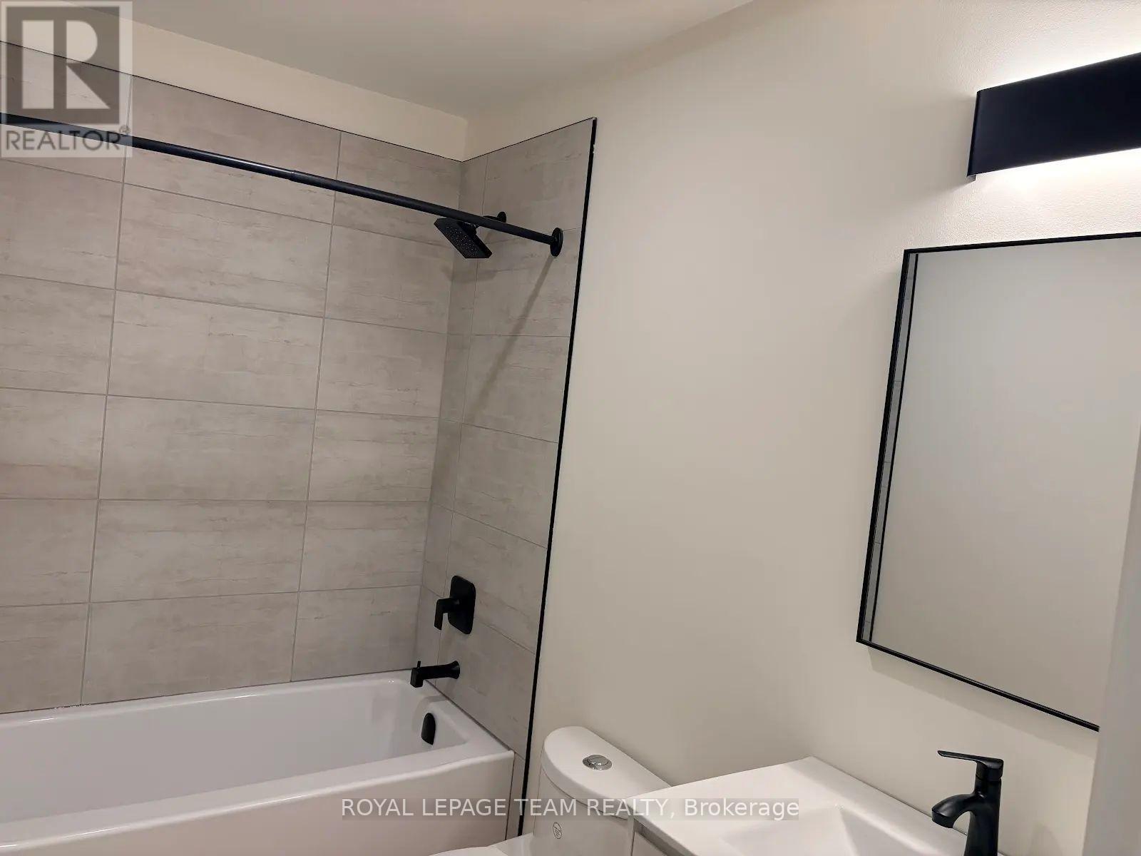 B - 245 Bradford Street, Ottawa, Ontario  K2B 5Z5 - Photo 11 - X13539372