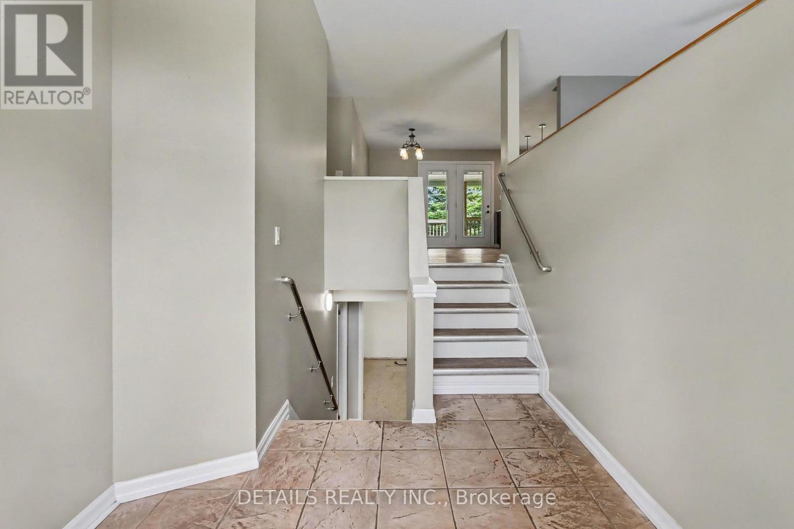 559 Main Street, North Grenville, Ontario  K0G 1S0 - Photo 5 - X13539428