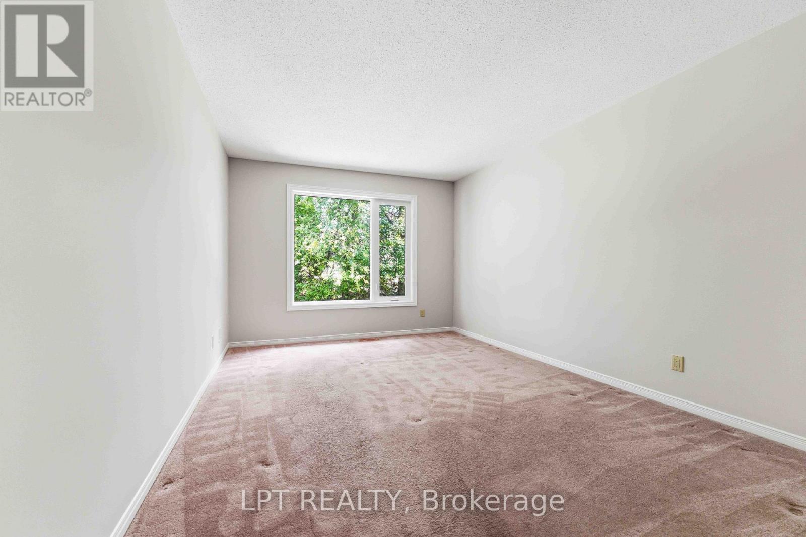 40 - 24 Grand Cedar Court, Ottawa, Ontario  K2S 1C8 - Photo 14 - X13539432