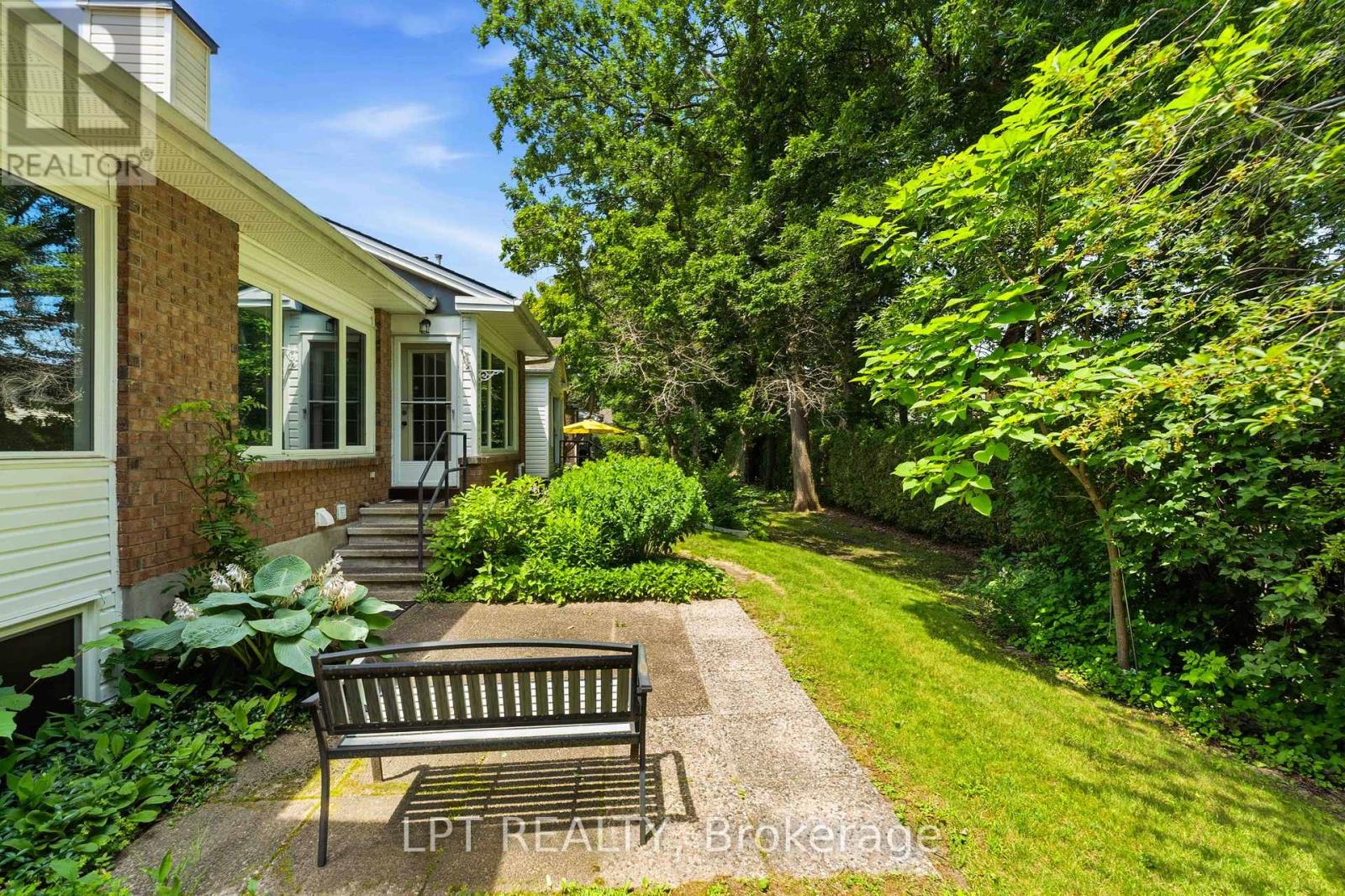 40 - 24 Grand Cedar Court, Ottawa, Ontario  K2S 1C8 - Photo 26 - X13539432