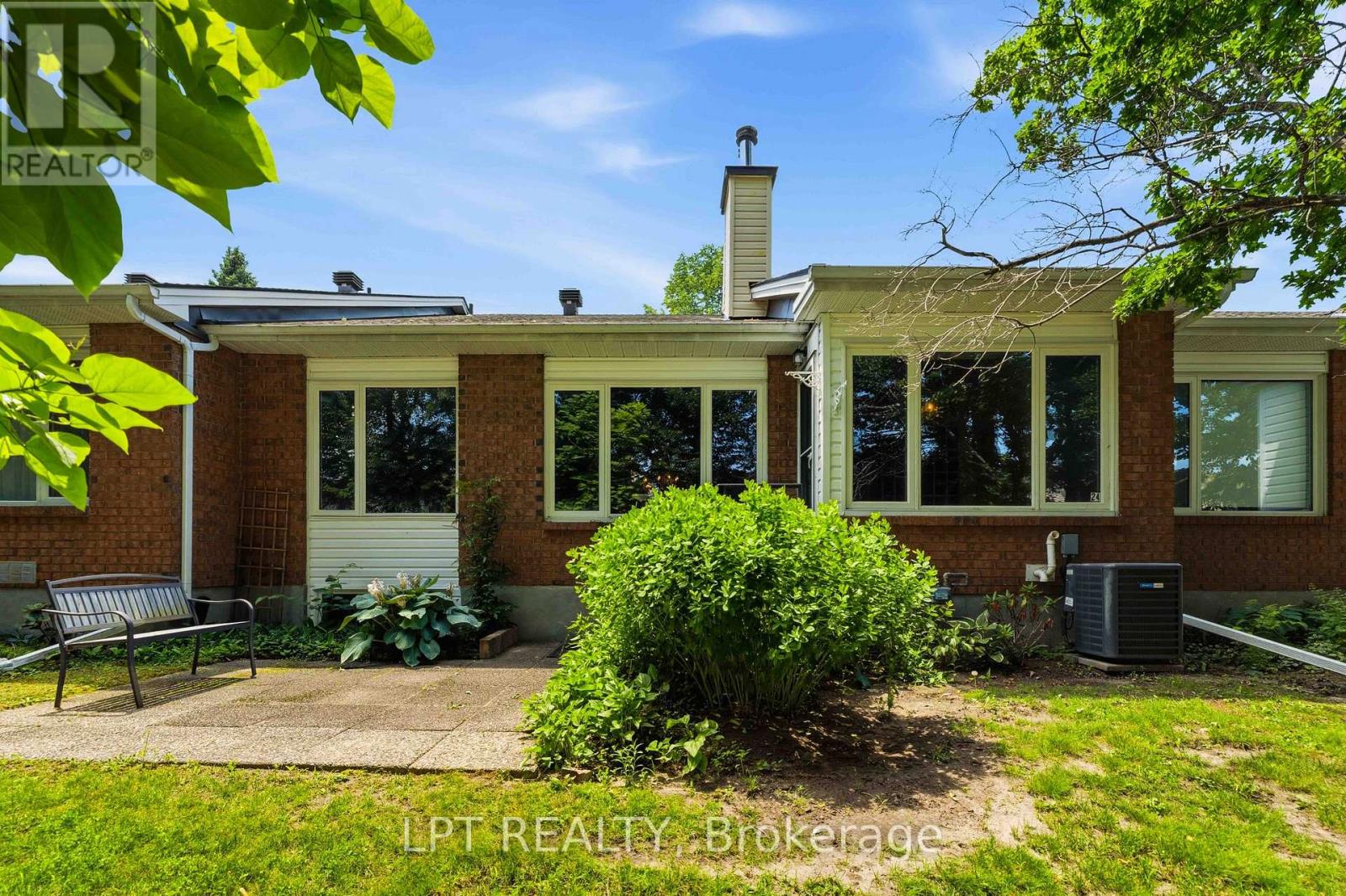 40 - 24 Grand Cedar Court, Ottawa, Ontario  K2S 1C8 - Photo 27 - X13539432