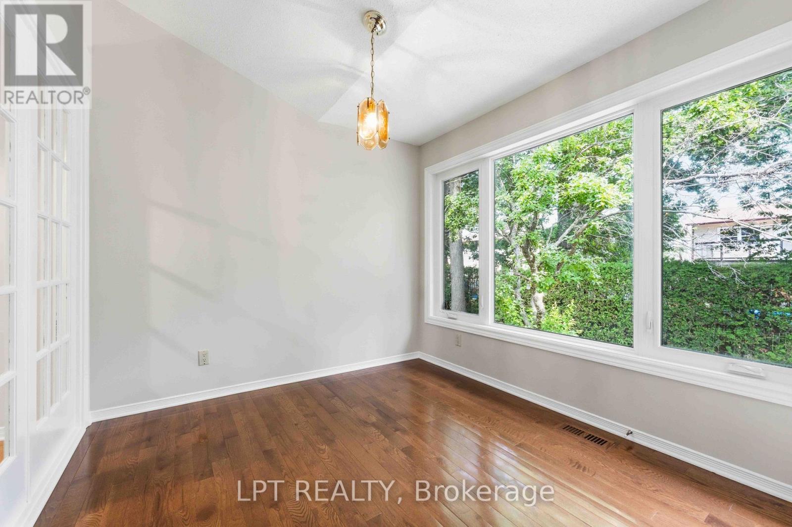 40 - 24 Grand Cedar Court, Ottawa, Ontario  K2S 1C8 - Photo 7 - X13539432