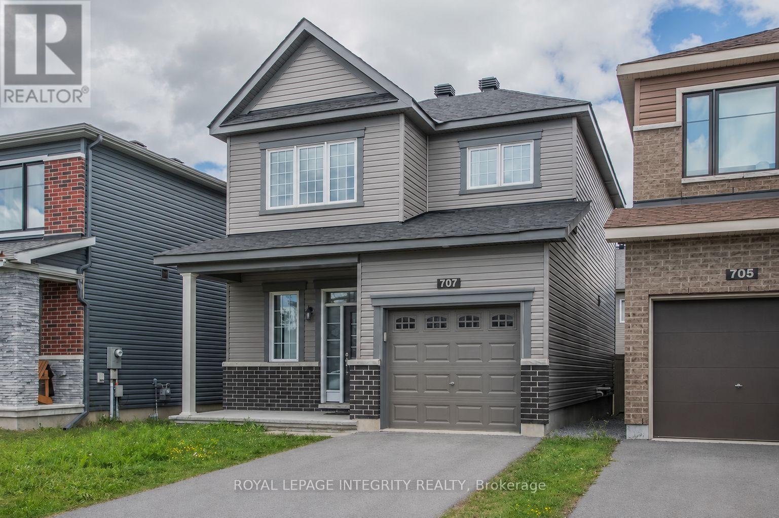 707 Samantha Eastop Avenue, Ottawa, Ontario  K2S 2A9 - Photo 1 - X13539504