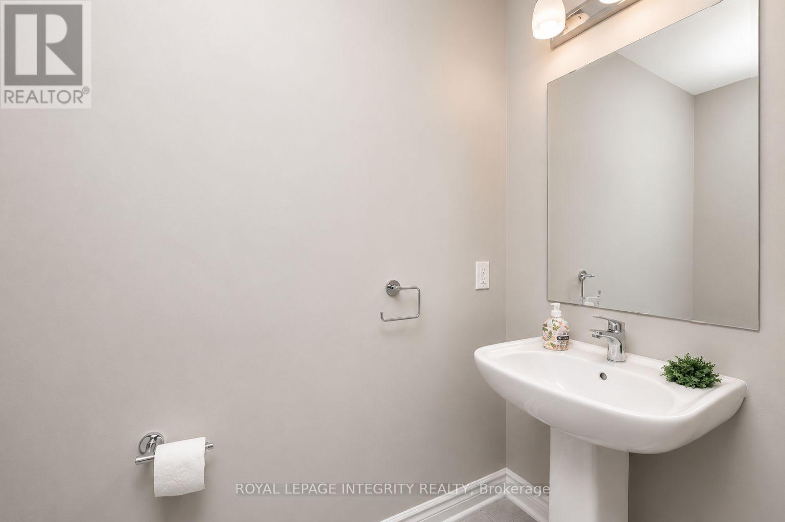 707 Samantha Eastop Avenue, Ottawa, Ontario  K2S 2A9 - Photo 6 - X13539504