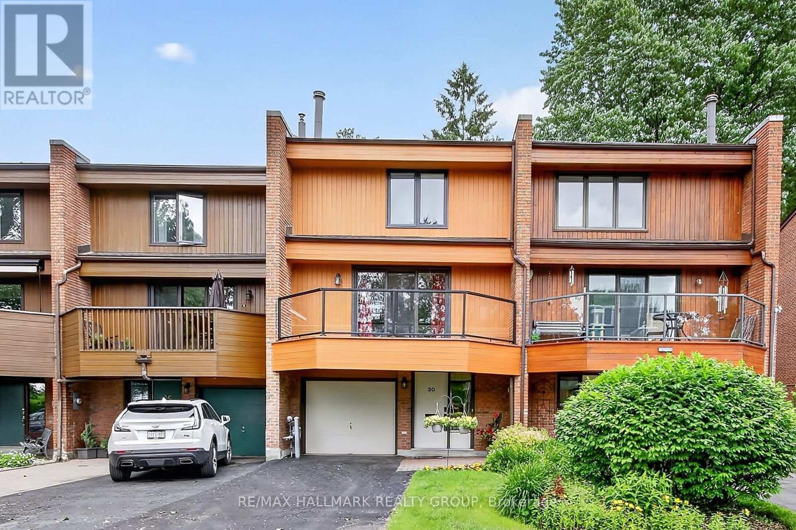 D - 3 Birchdale Avenue, Ottawa, Ontario  K2H 5A1 - Photo 1 - X13539536