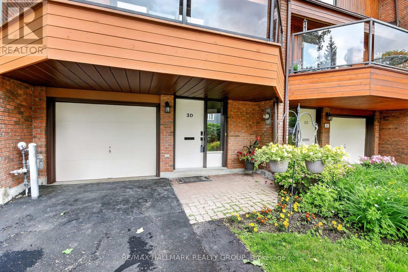D - 3 Birchdale Avenue, Ottawa, Ontario  K2H 5A1 - Photo 2 - X13539536