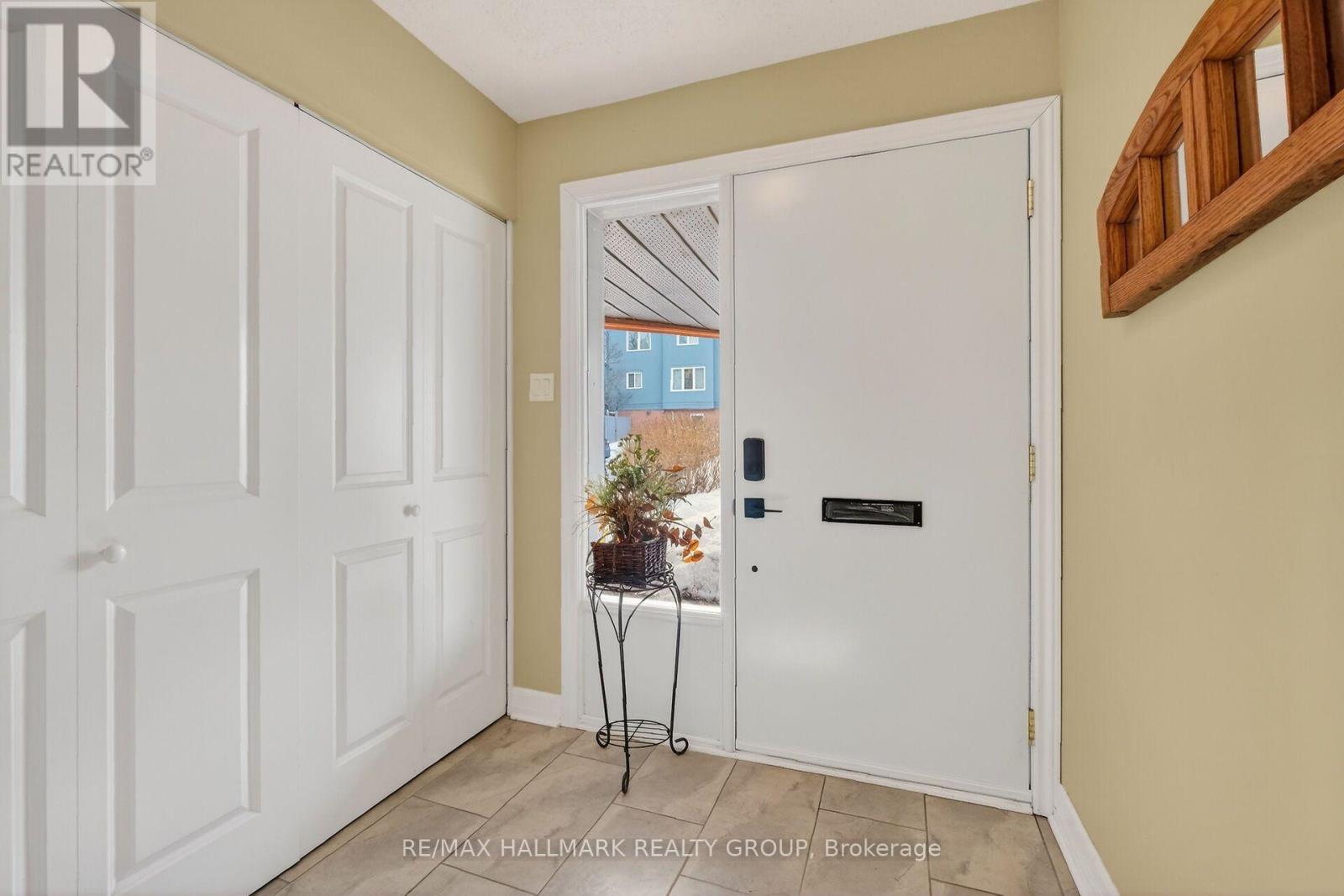 D - 3 Birchdale Avenue, Ottawa, Ontario  K2H 5A1 - Photo 4 - X13539536