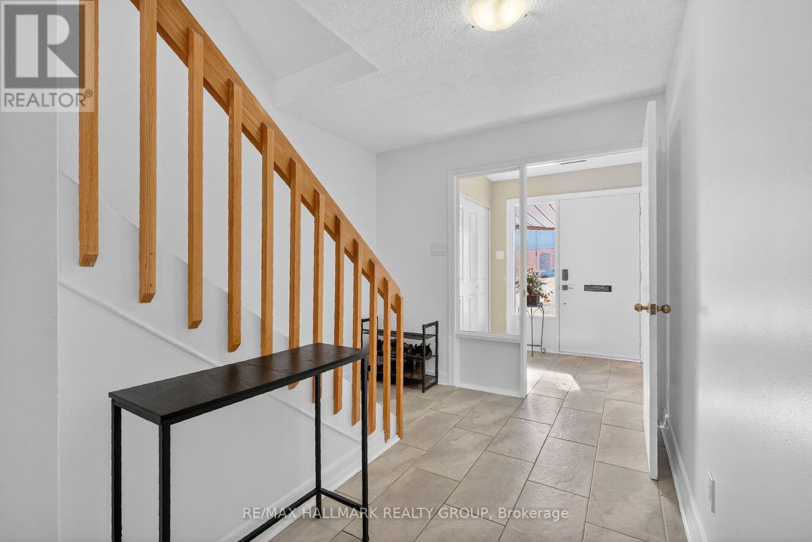D - 3 Birchdale Avenue, Ottawa, Ontario  K2H 5A1 - Photo 5 - X13539536