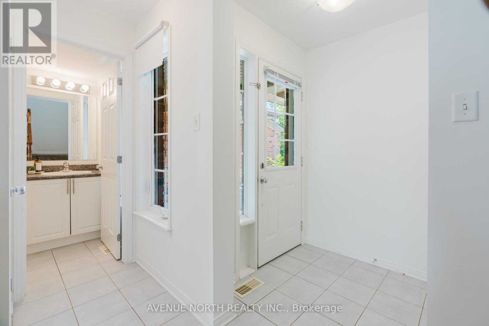 403 Heathrow Private, Ottawa, Ontario  K2S 0M9 - Photo 6 - X13539544