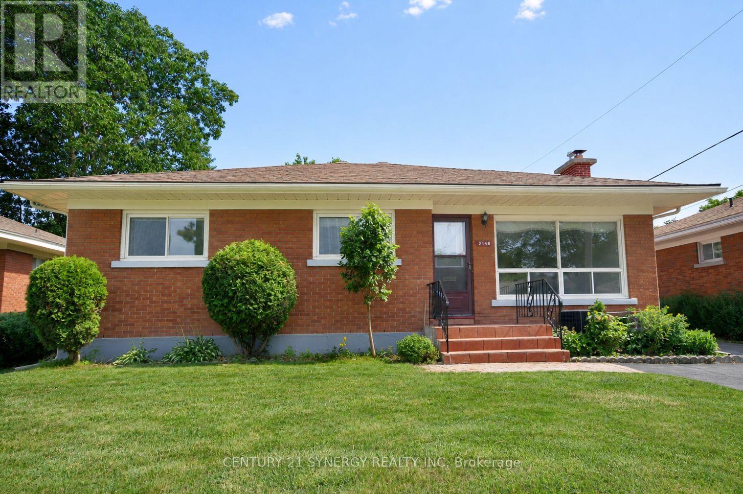 2148 Iris Street, Ottawa, Ontario  K2C 1B3 - Photo 1 - X13539550