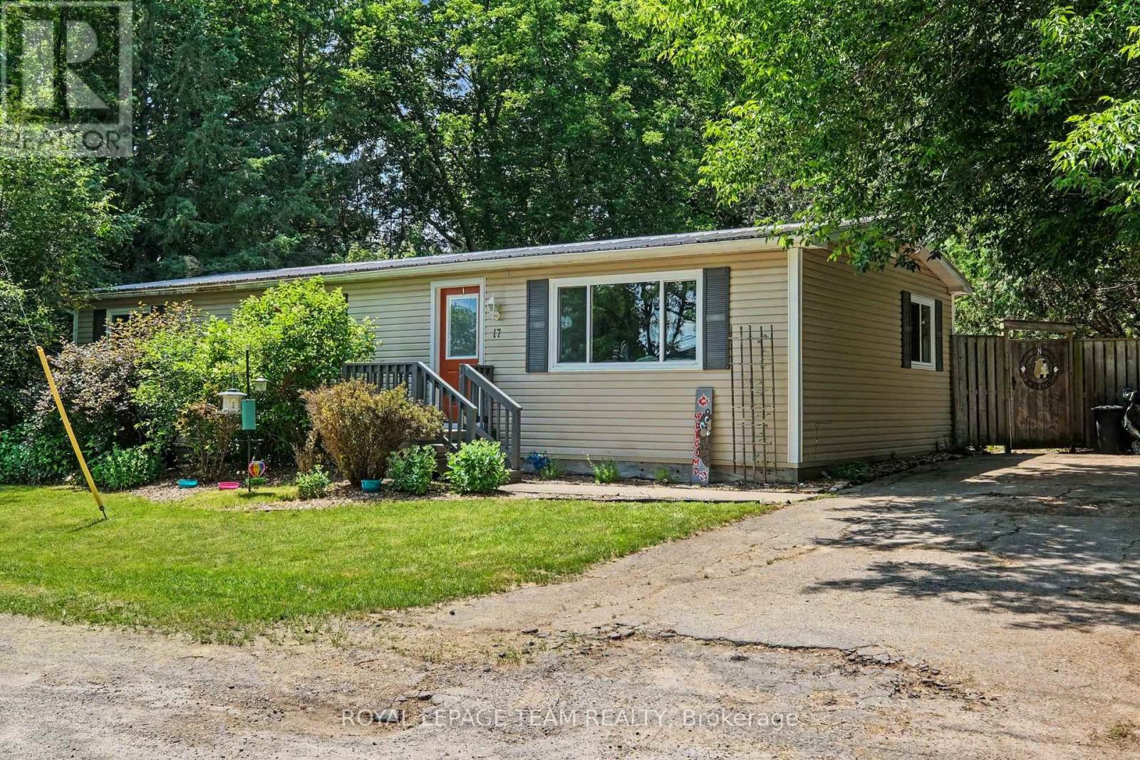 17 Cassell Lane, Rideau Lakes, Ontario  K7A 4S5 - Photo 1 - X13539562