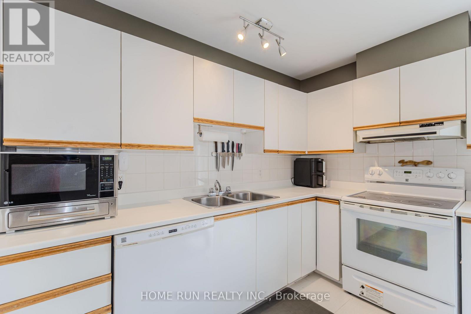 24 - 2828 Richmond Road, Ottawa, Ontario  K2B 8S1 - Photo 24 - X13539618