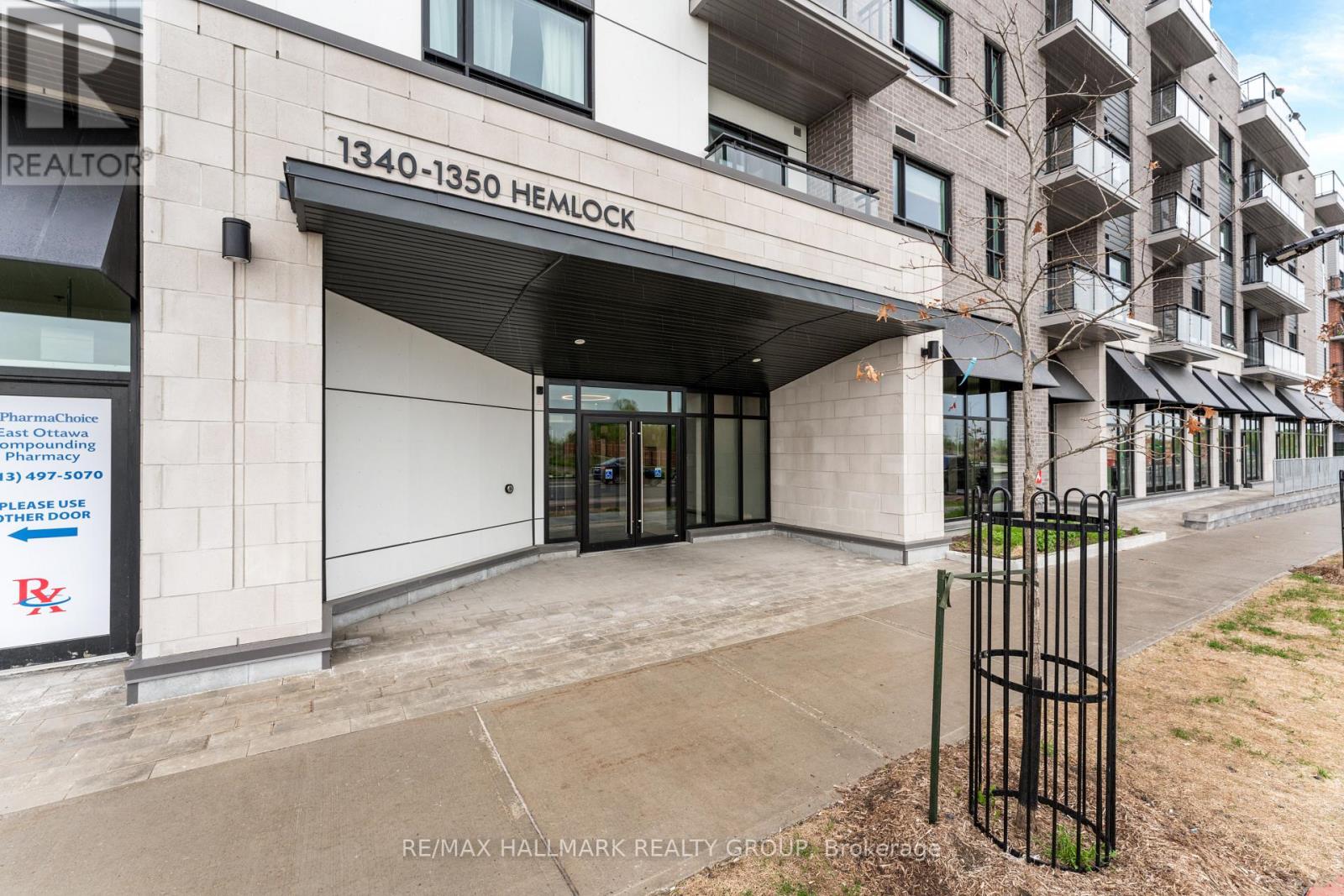 411 - 1350 Hemlock Road, Ottawa, Ontario  K1K 5C2 - Photo 2 - X13539650