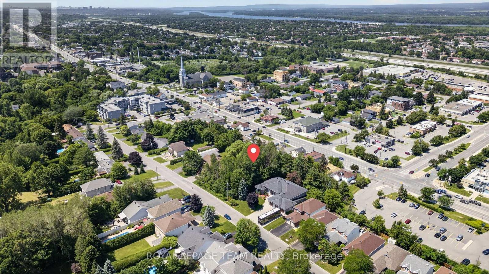 2902 St Joseph Boulevard, Ottawa, Ontario  K1C 1G7 - Photo 4 - X13539896