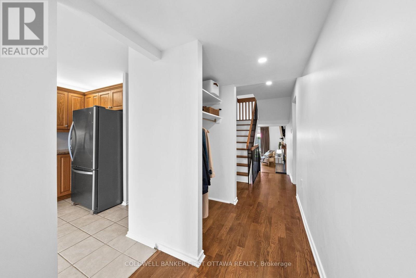 34 Melville Drive, Ottawa, Ontario  K2J 2E9 - Photo 5 - X13540170