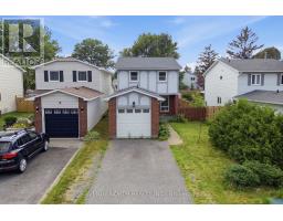 6 WOLFGANG DRIVE, Ottawa, Ontario