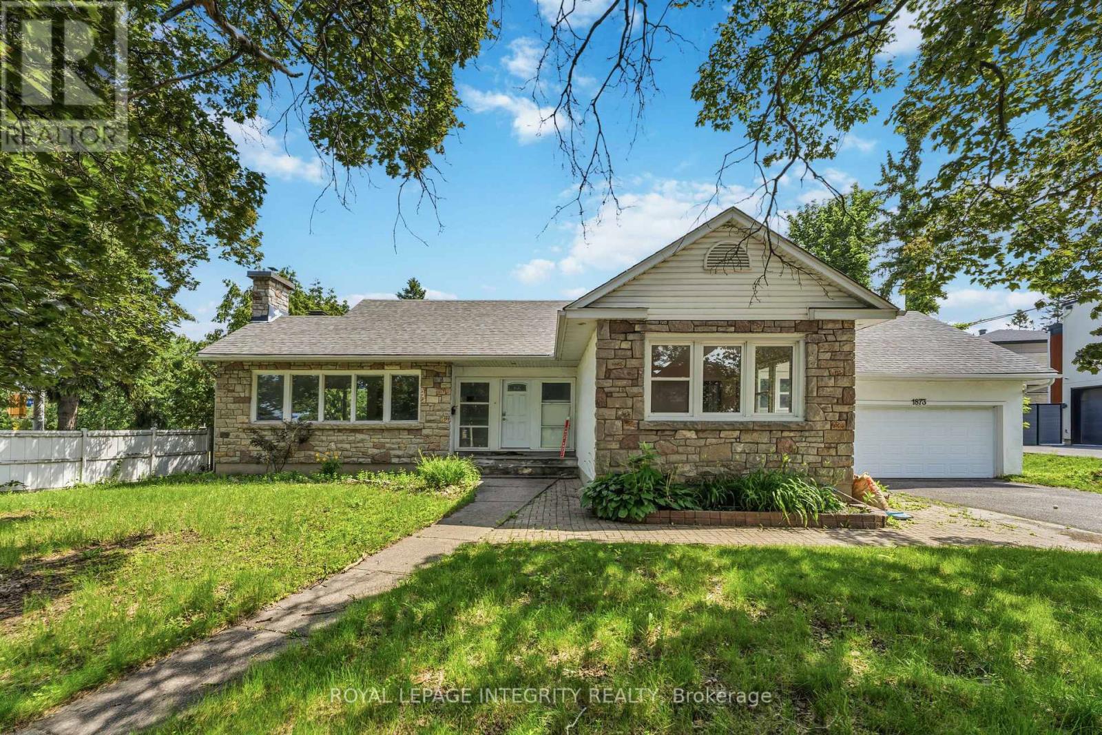 1873 Fairbanks Avenue, Ottawa, Ontario  K1H 5X6 - Photo 1 - X13540290