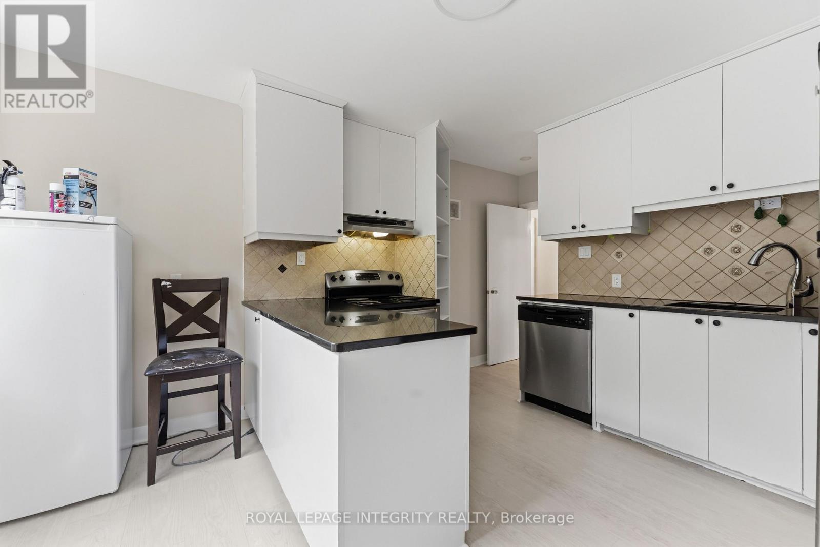 1873 Fairbanks Avenue, Ottawa, Ontario  K1H 5X6 - Photo 11 - X13540290