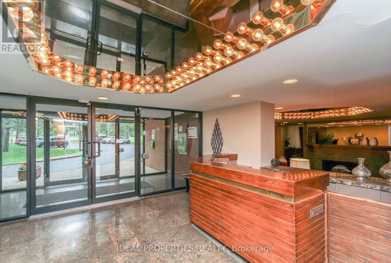 1213 - 2871 Richmond Road W, Ottawa, Ontario  K2B 8M5 - Photo 4 - X13540322
