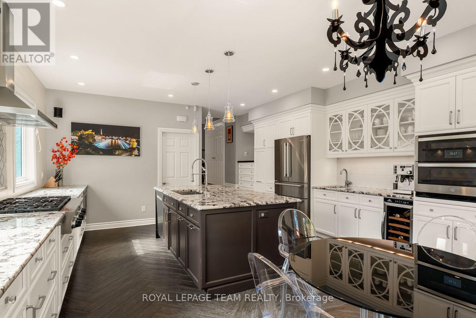 150 Guigues Avenue, Ottawa, Ontario  K1N 5H9 - Photo 18 - X13540490