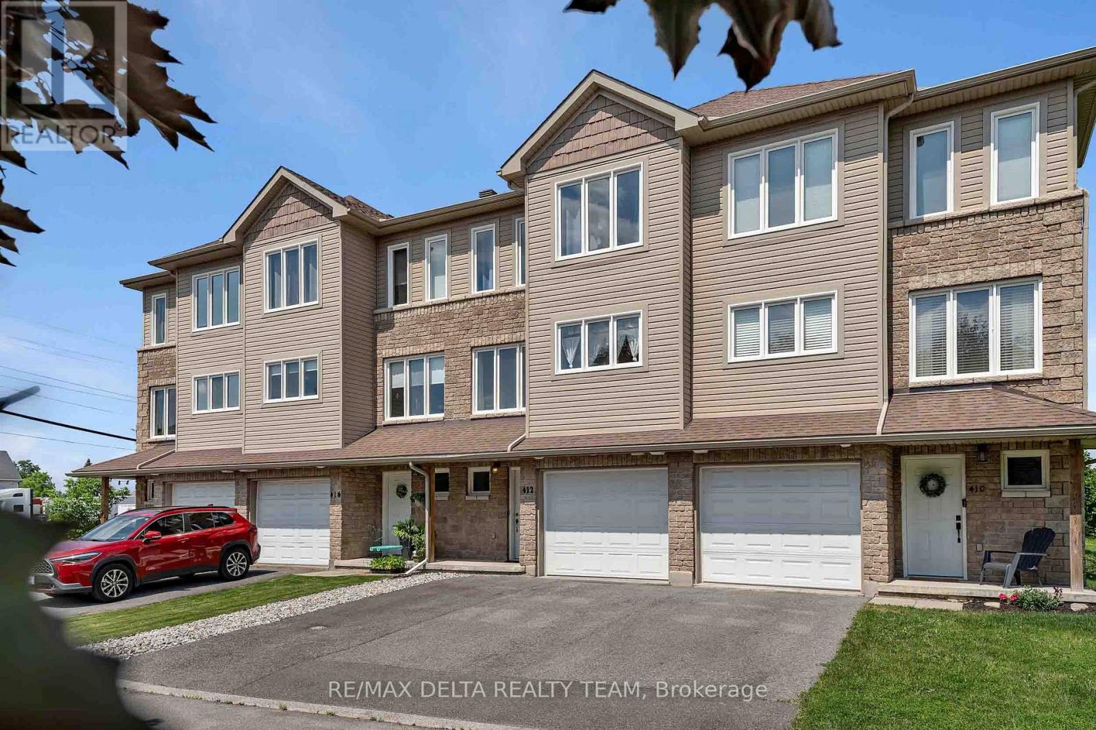 412 Van Buren Street, North Grenville, Ontario  K0G 1J0 - Photo 3 - X13540492