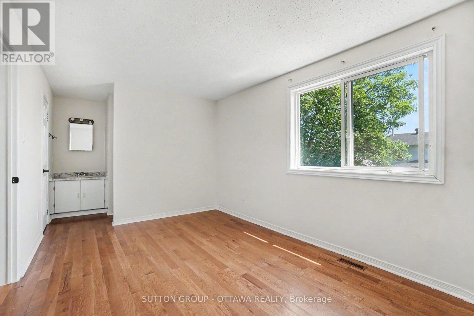 1833 Brousseau Crescent, Ottawa, Ontario  K1C 2Y5 - Photo 16 - X13540530