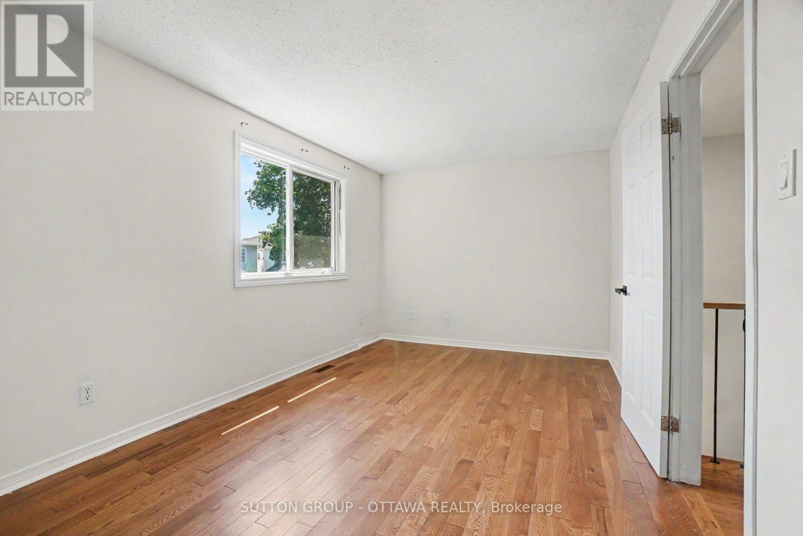 1833 Brousseau Crescent, Ottawa, Ontario  K1C 2Y5 - Photo 18 - X13540530