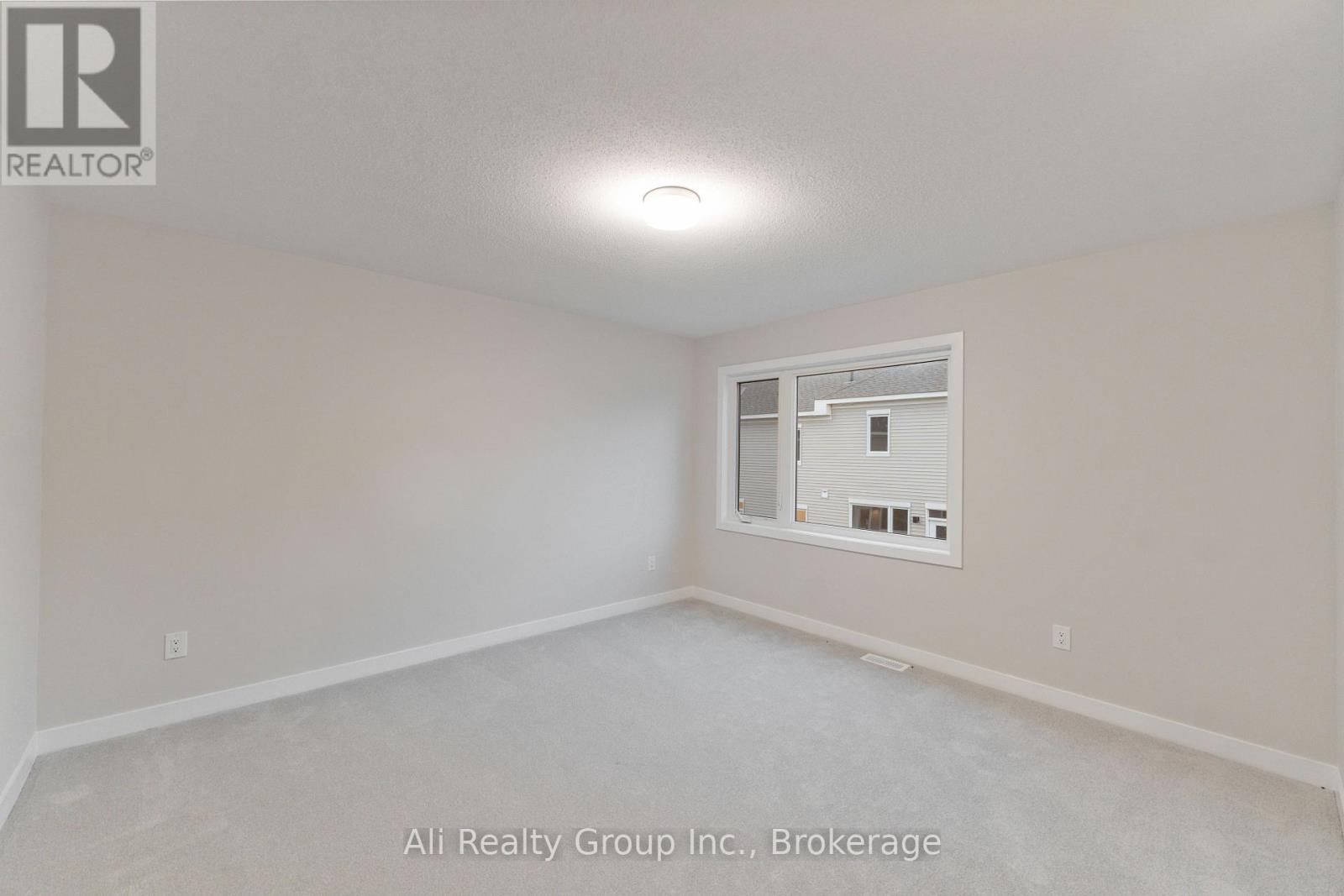 242 Falsetto Street, Ottawa, Ontario  K1W 0S2 - Photo 17 - X13540572