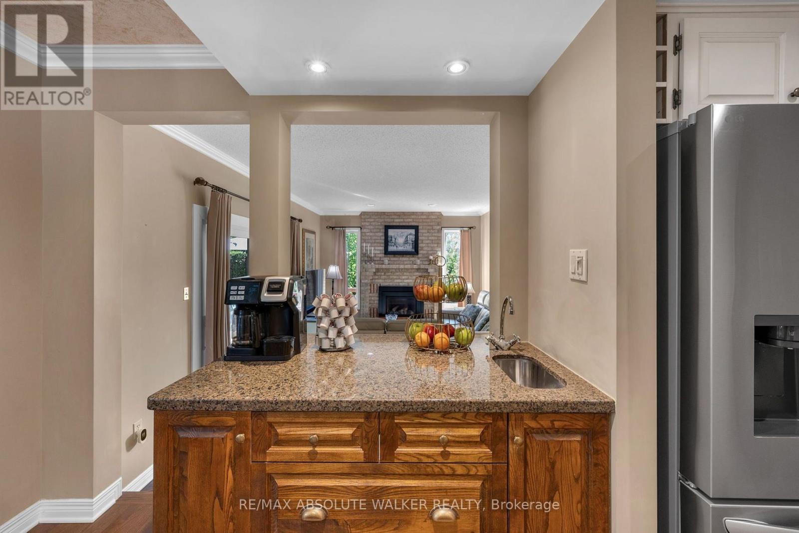 30 Elderwood Trail, Ottawa, Ontario  K2S 1C9 - Photo 10 - X13540650