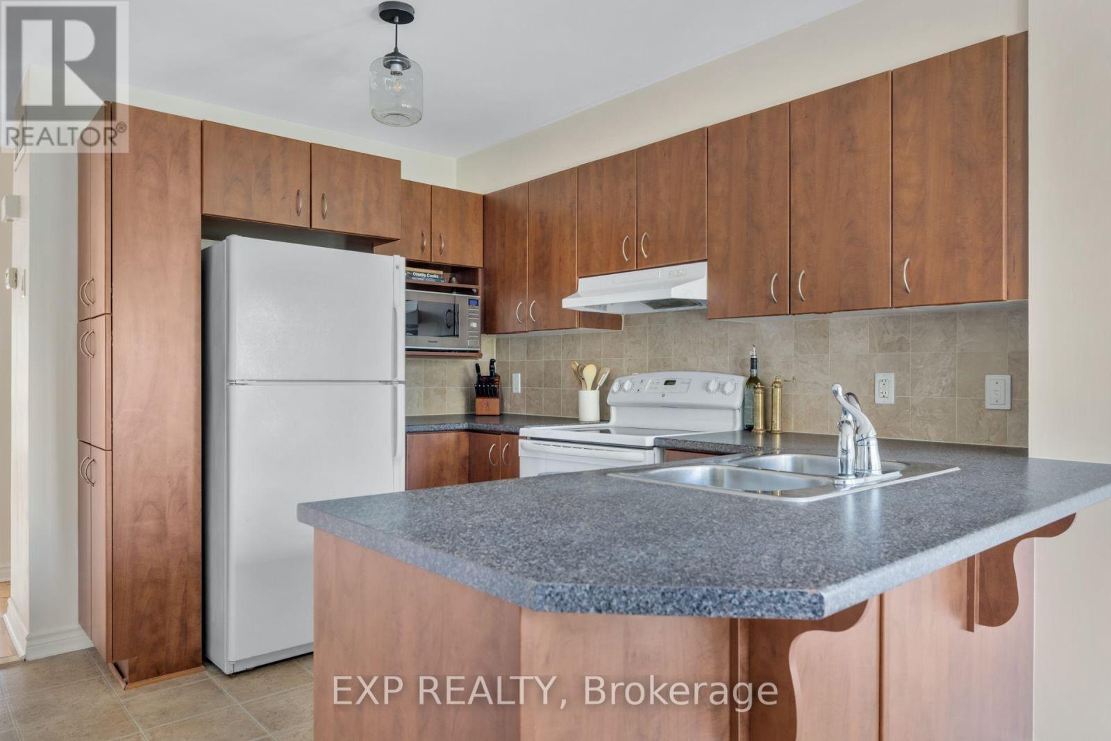 132 Paseo Private, Ottawa, Ontario  K2G 4N7 - Photo 6 - X13540692