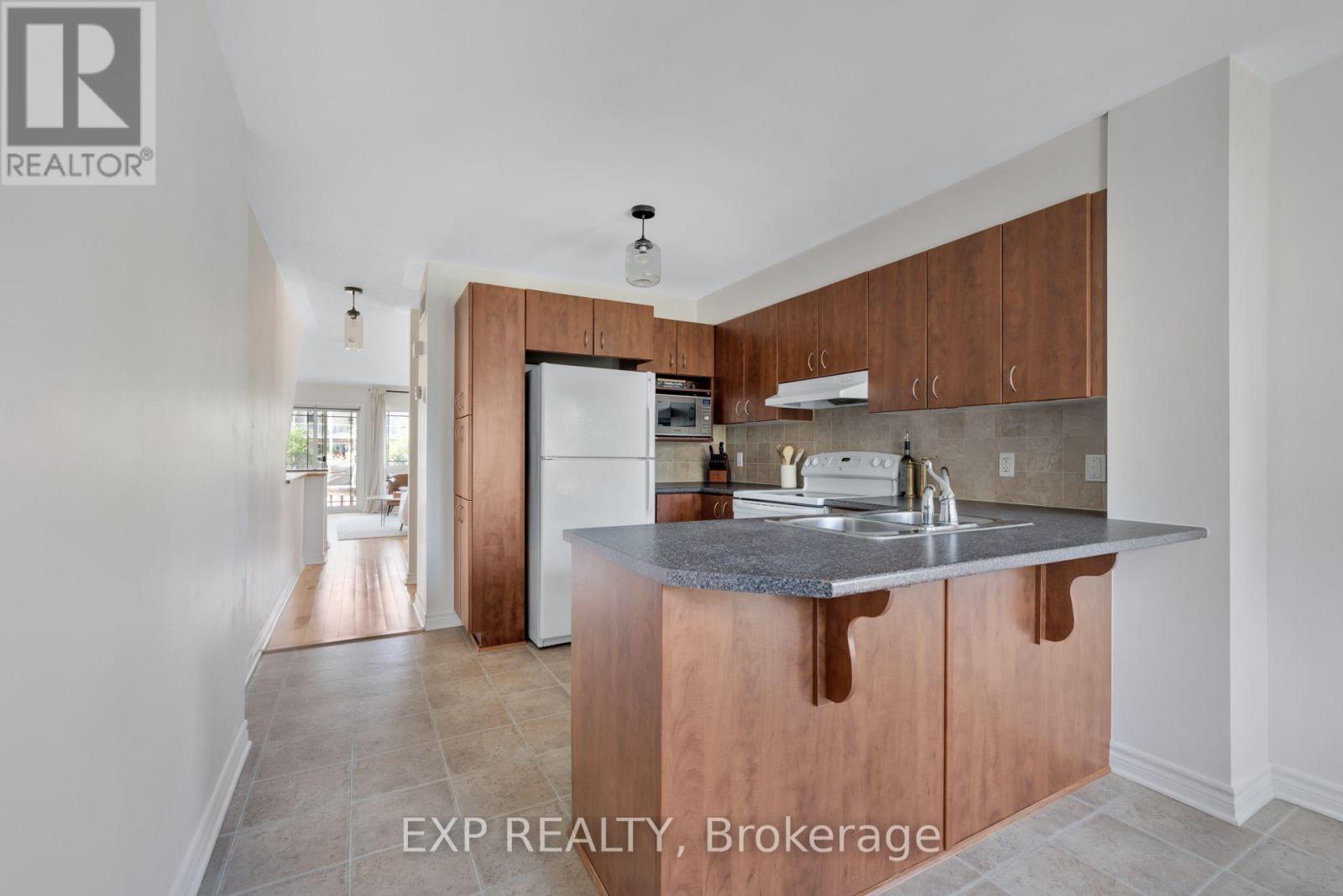 132 Paseo Private, Ottawa, Ontario  K2G 4N7 - Photo 7 - X13540692