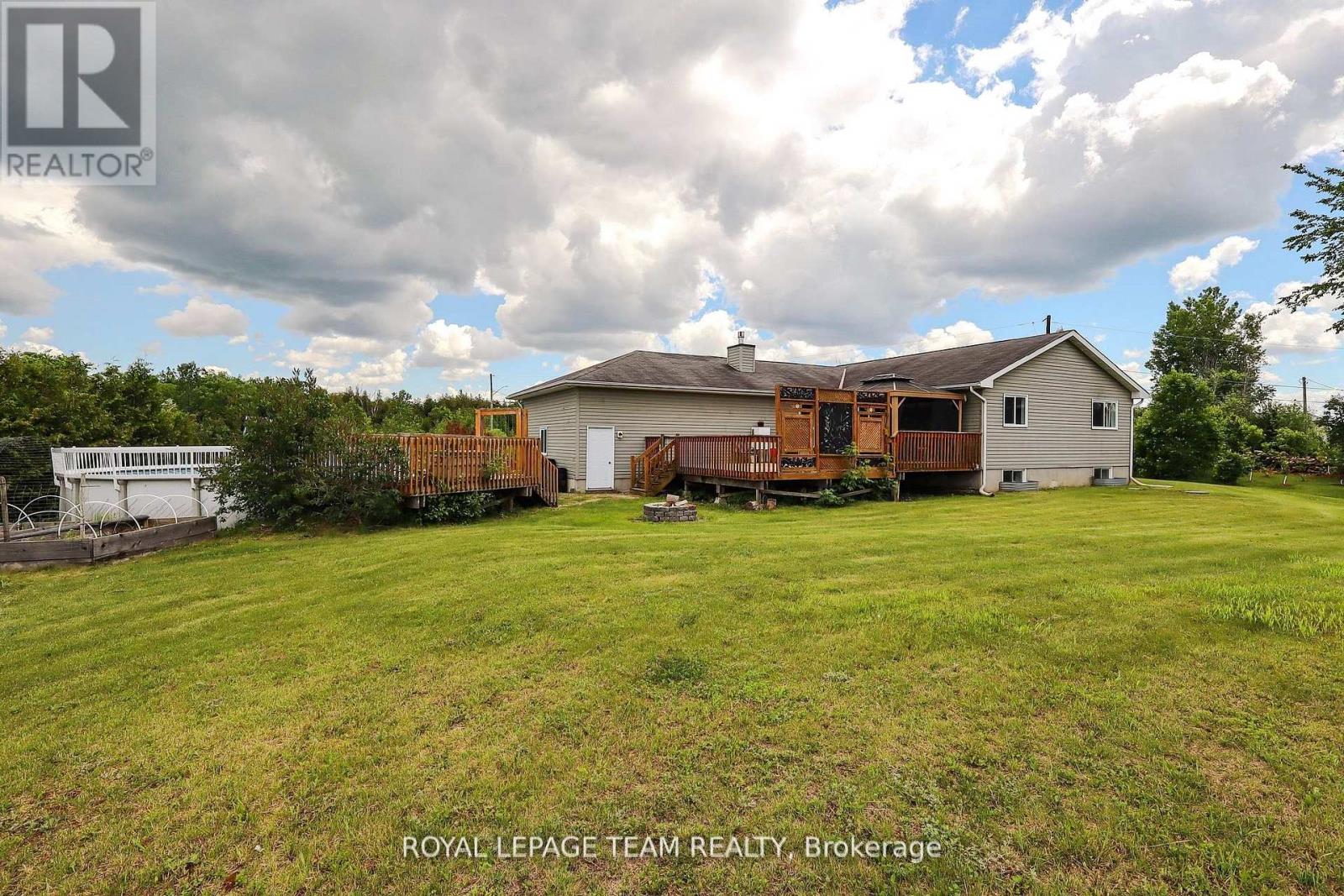 4038 Calbrent Way, Ottawa, Ontario  K0A 2W0 - Photo 2 - X13540756