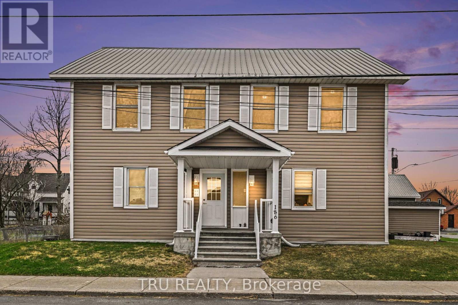 186 Water Street, Mississippi Mills, Ontario  K0A 1A0 - Photo 1 - X13540848