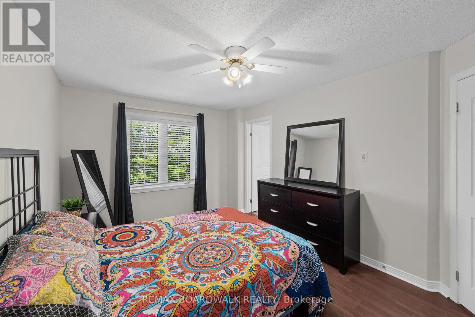 50 Gray Crescent, Ottawa, Ontario  K2K 3L2 - Photo 15 - X13540948