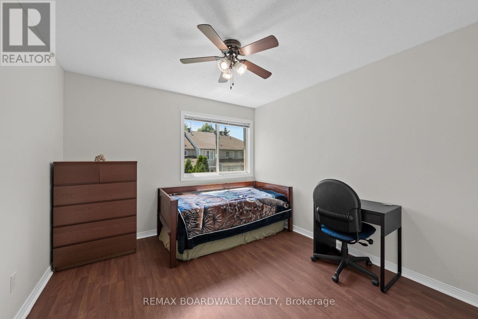 50 Gray Crescent, Ottawa, Ontario  K2K 3L2 - Photo 18 - X13540948