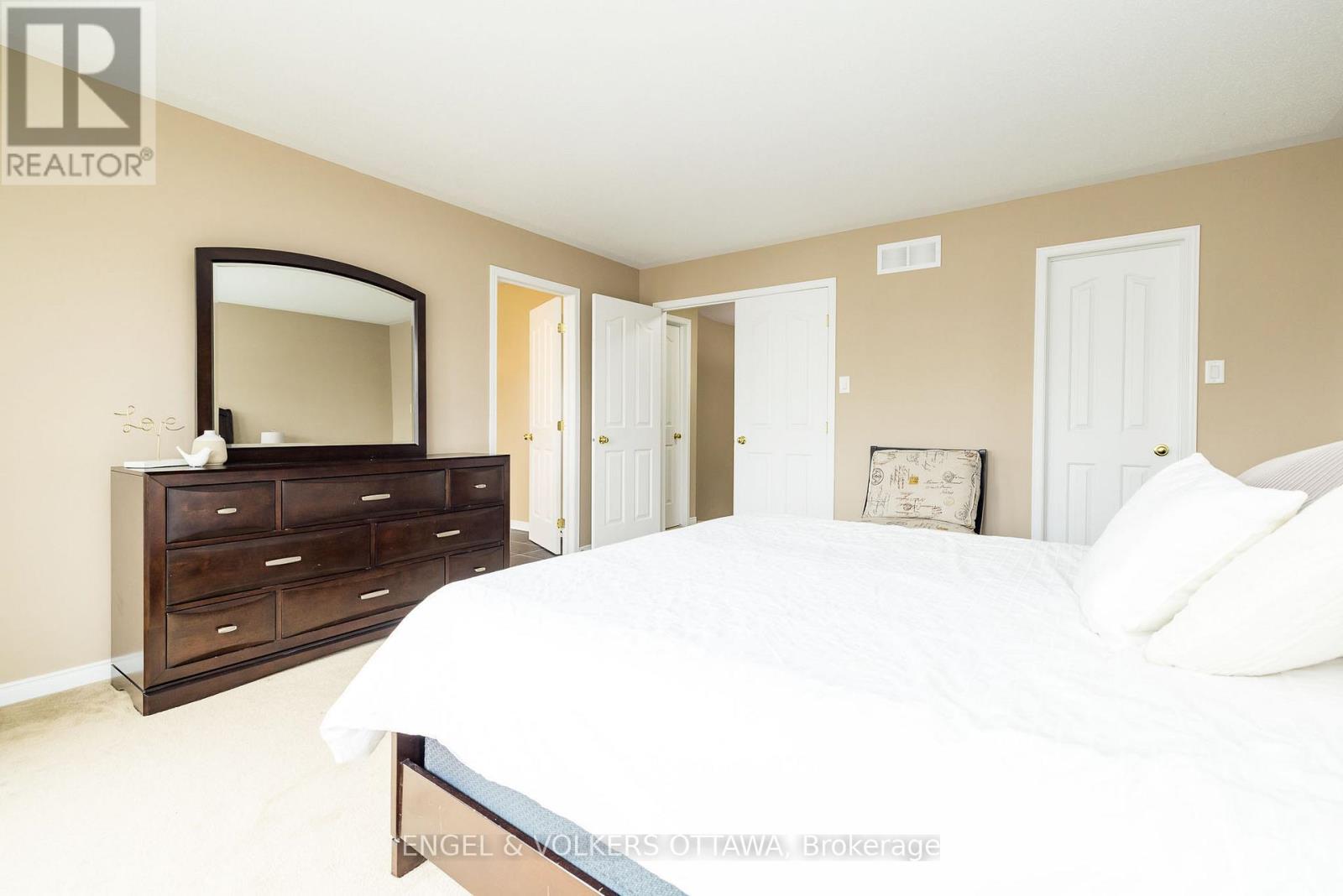 166 Macara Crescent, Ottawa, Ontario  K2K 0C9 - Photo 28 - X13540974