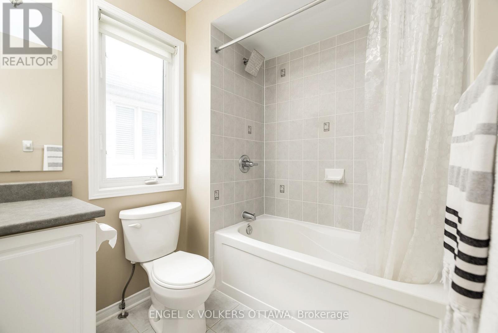 166 Macara Crescent, Ottawa, Ontario  K2K 0C9 - Photo 37 - X13540974
