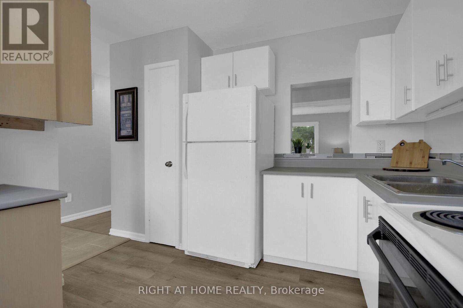 16 - 3516 Aladdin Lane, Ottawa, Ontario  K1T 1E2 - Photo 6 - X13540984