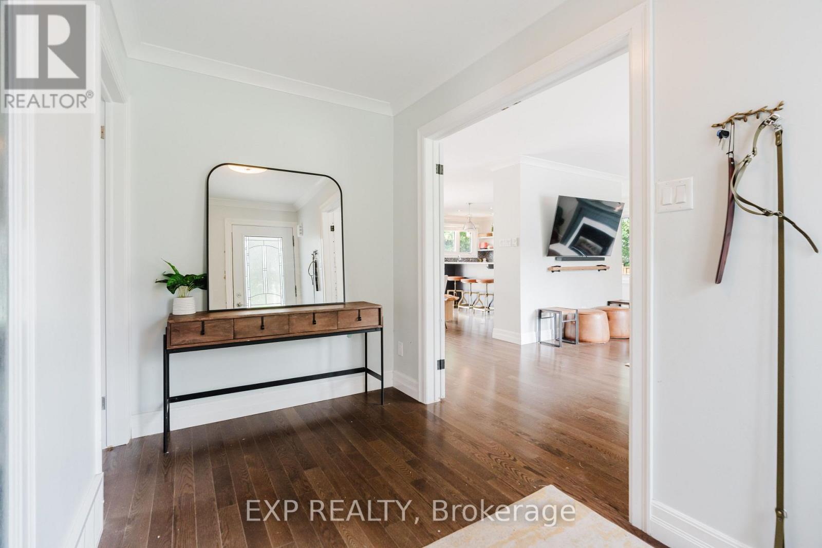 2136 Fillmore Crescent, Ottawa, Ontario  K1J 6A4 - Photo 3 - X13541214