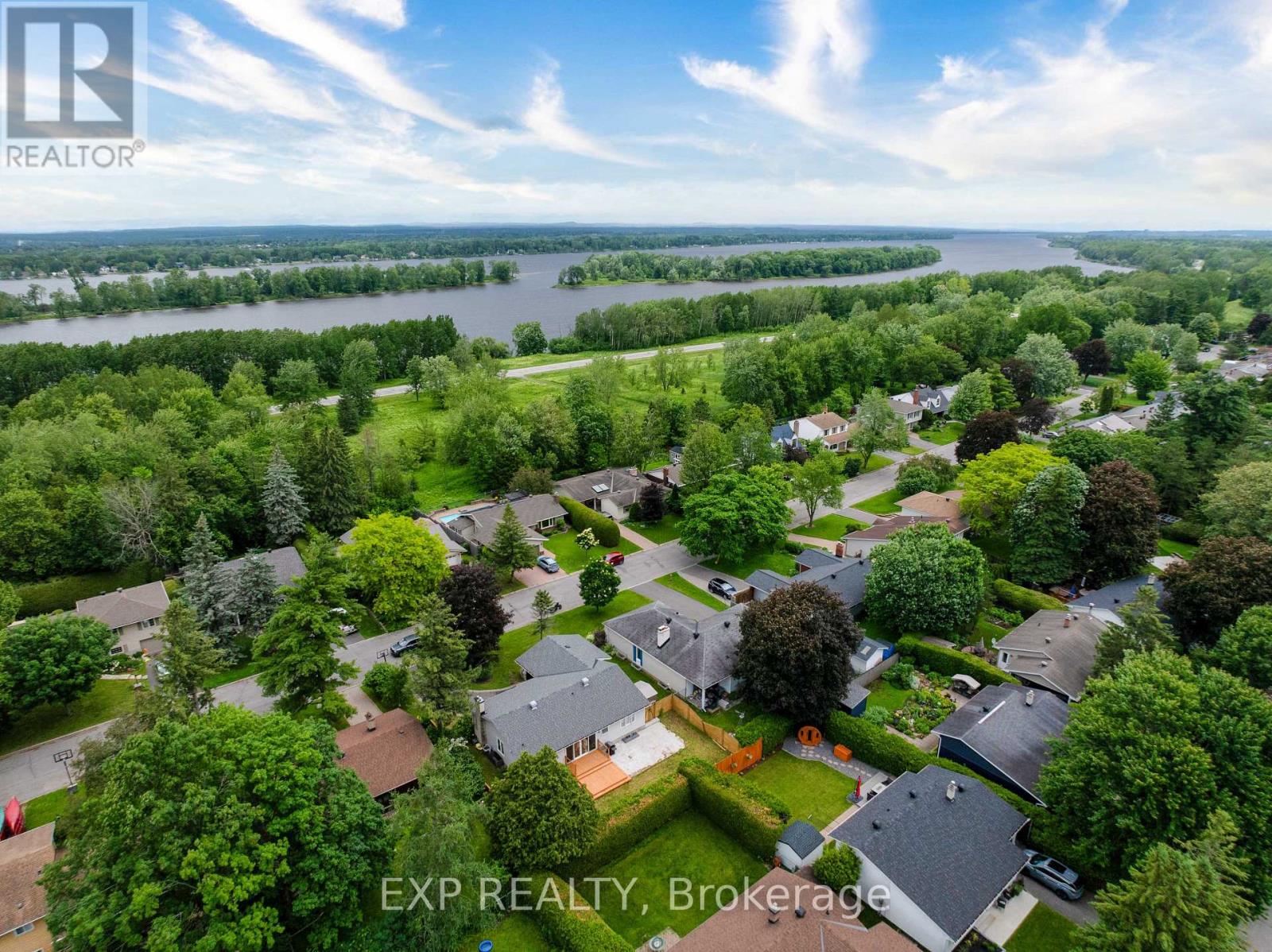 2136 Fillmore Crescent, Ottawa, Ontario  K1J 6A4 - Photo 39 - X13541214