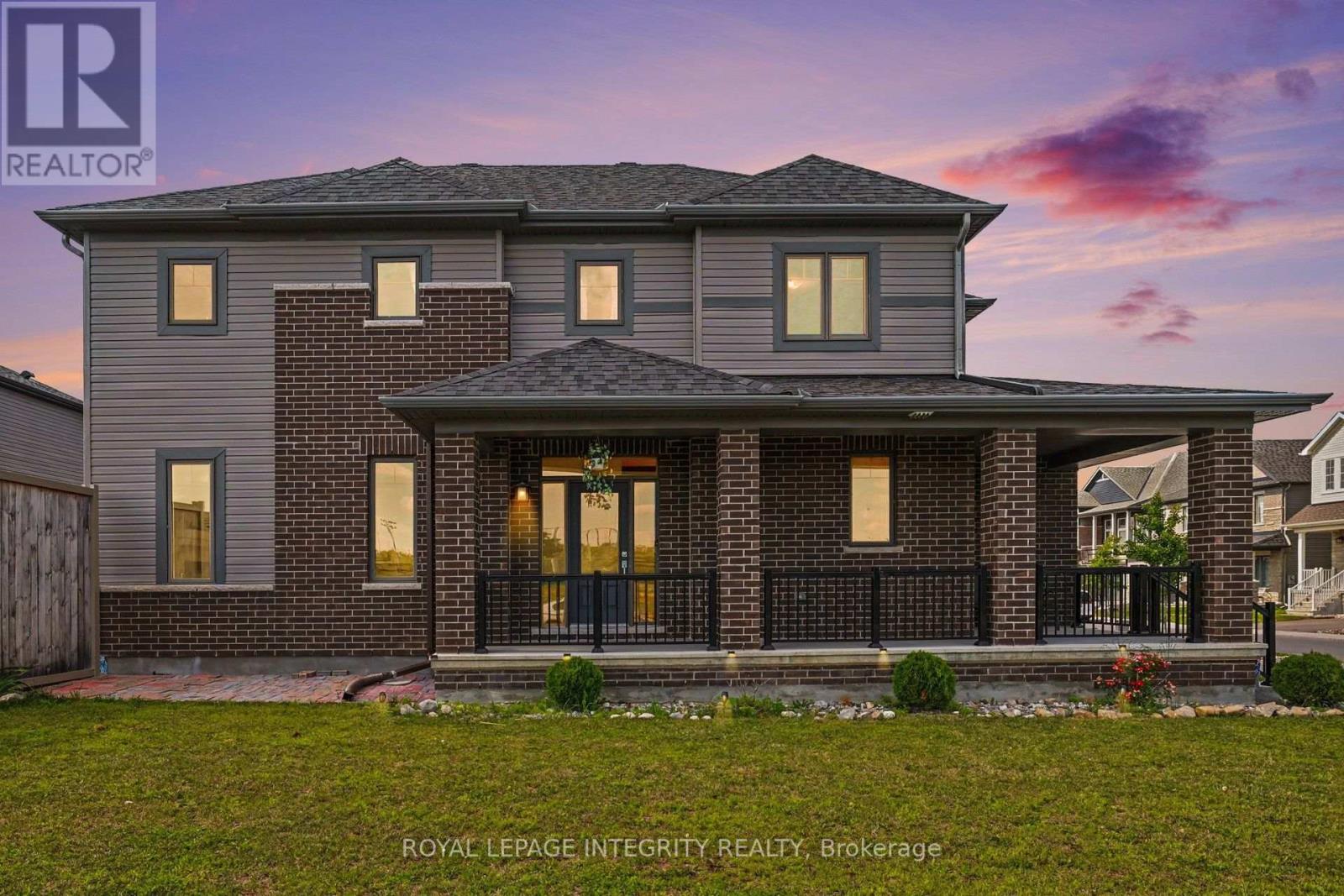 301 Cloyne Crescent, Ottawa, Ontario  K2J 6W3 - Photo 1 - X13541322