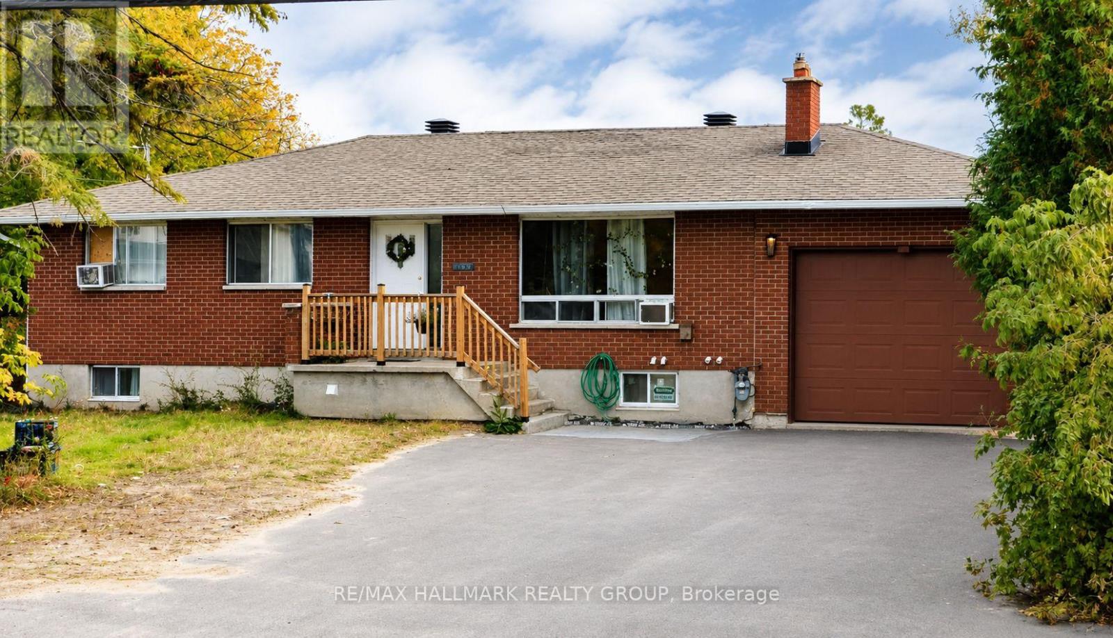 3755 Albion Road, Ottawa, Ontario  K1T 1A6 - Photo 1 - X13541334
